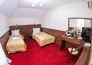 Отель Hotel Poniatowski Радом Улучшенный двухместный номер с 1 кроватью-3